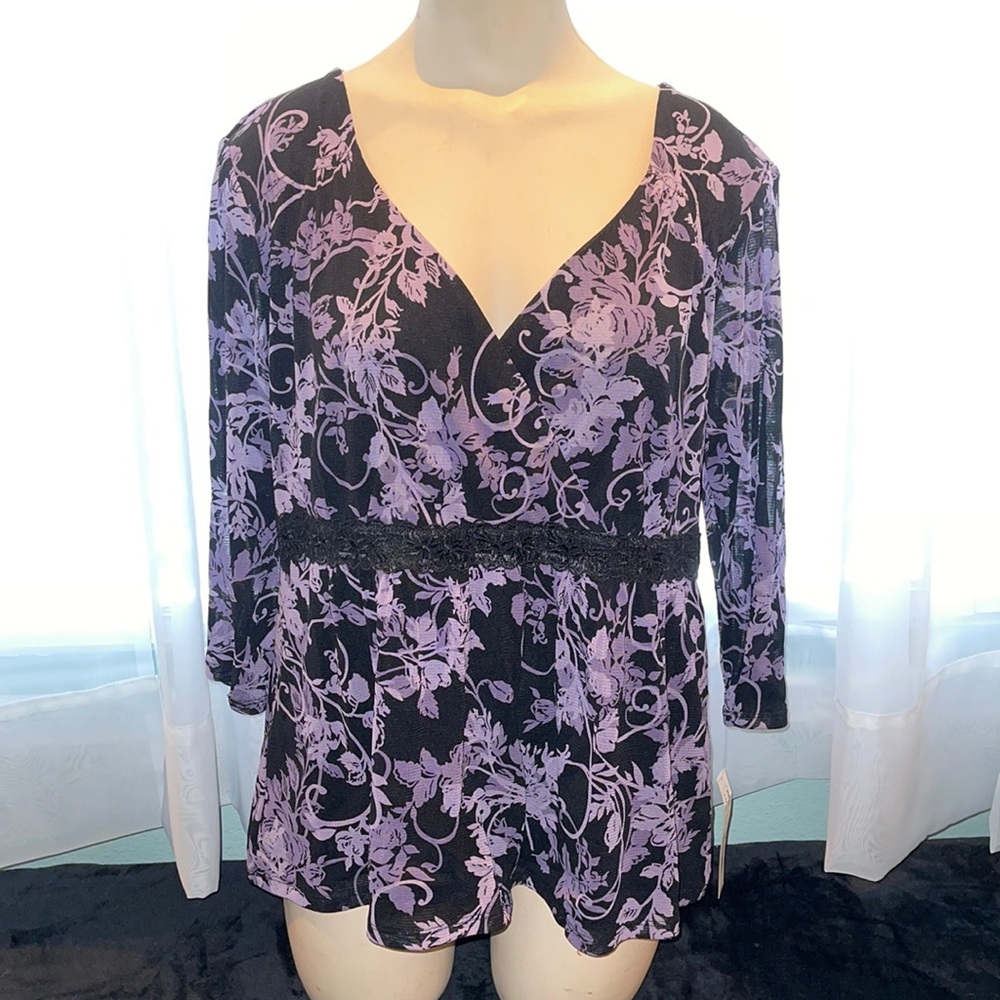 Women’s blouse
